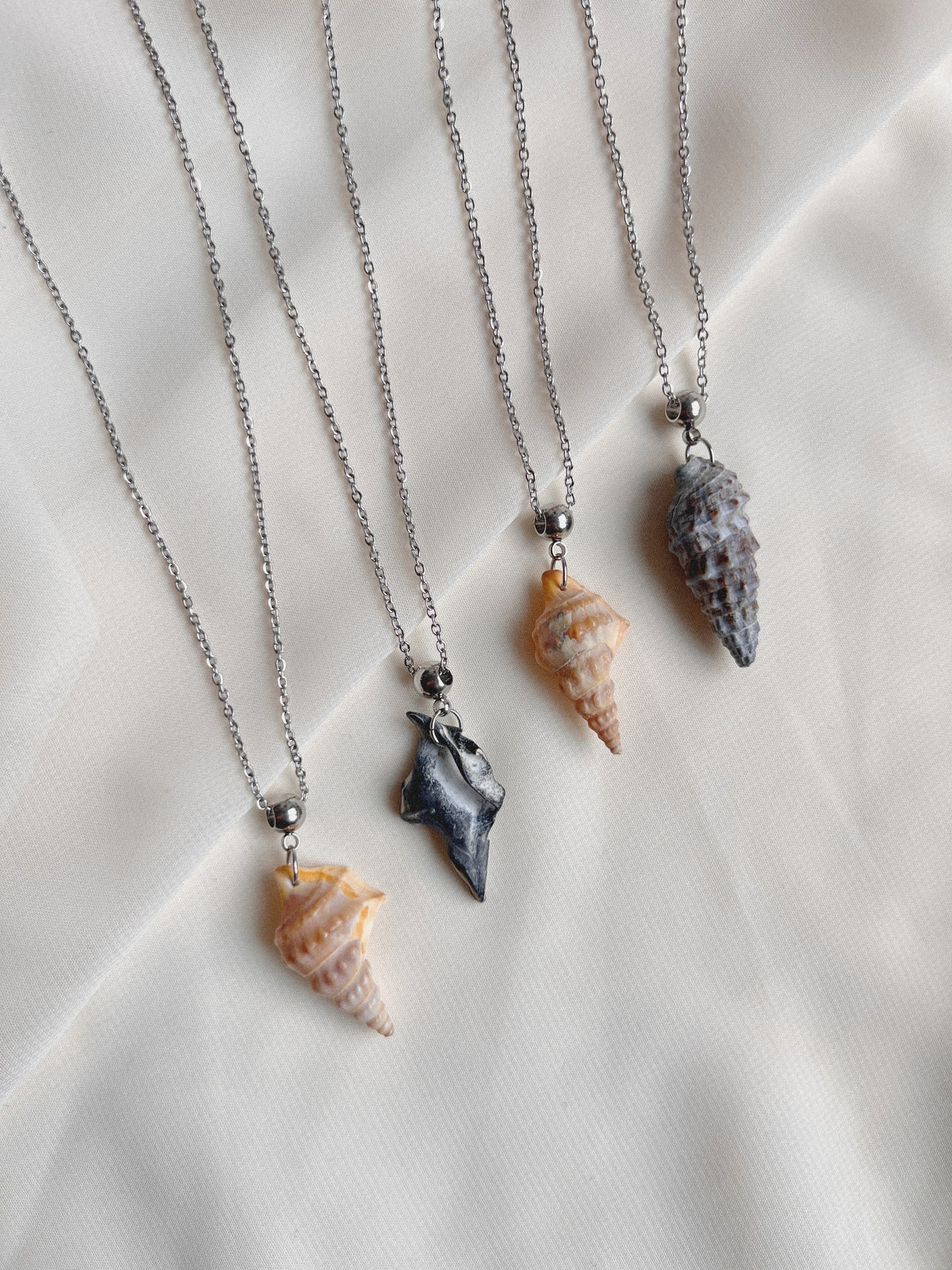 unieke ketting met schelpen