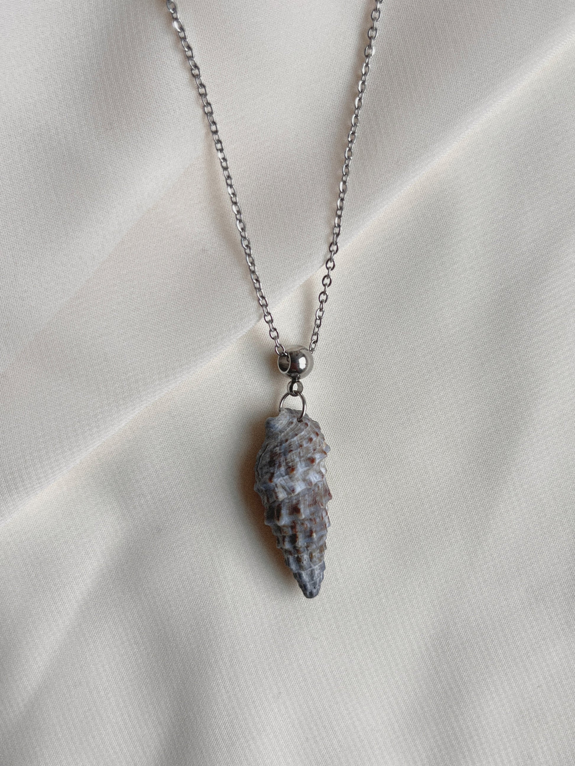 unieke schelp ketting van rvs
